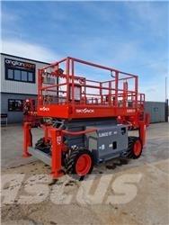 SkyJack SJ 6832 RT Ανυψωτήρες ψαλιδωτής άρθρωσης