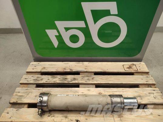 Merlo 40.25  actuator Μπούμες και κουτάλες