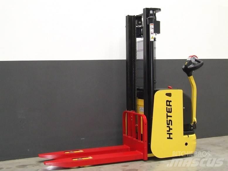 Hyster S1.6AC Παλετοφόρα πεζού χειριστή με ιστό