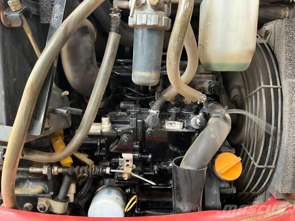 Takeuchi TB 215 R Εκσκαφάκι (διαβολάκι) < 7t