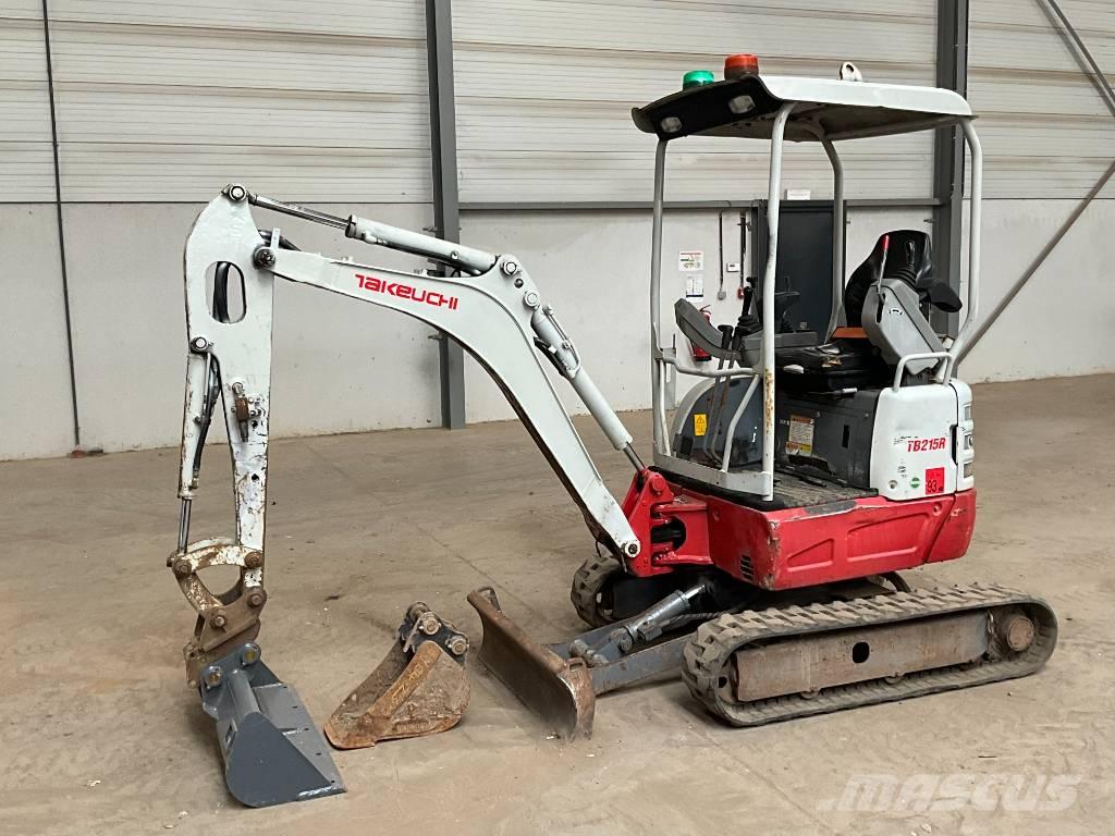 Takeuchi TB 215 R Εκσκαφάκι (διαβολάκι) < 7t