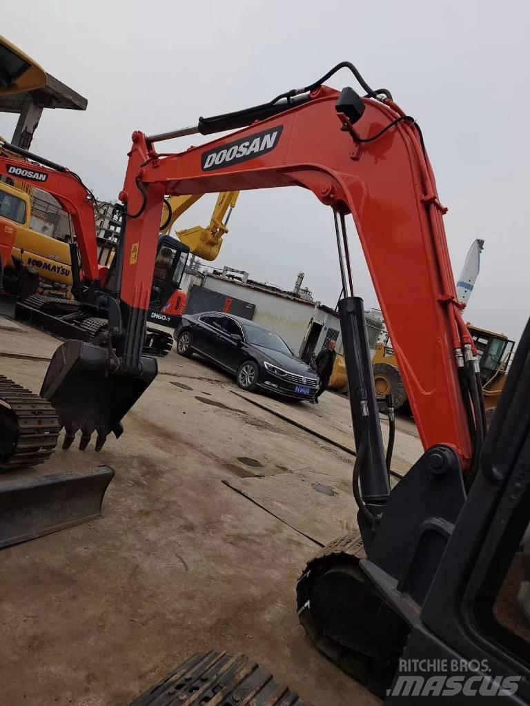 Doosan DH 60-7 Εκσκαφάκι (διαβολάκι) < 7t