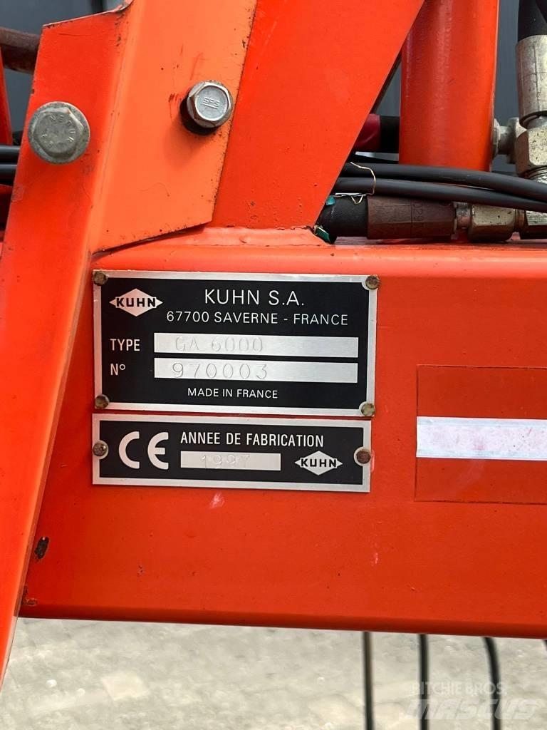 Kuhn GA 6000 Αναμοχλευτήρες