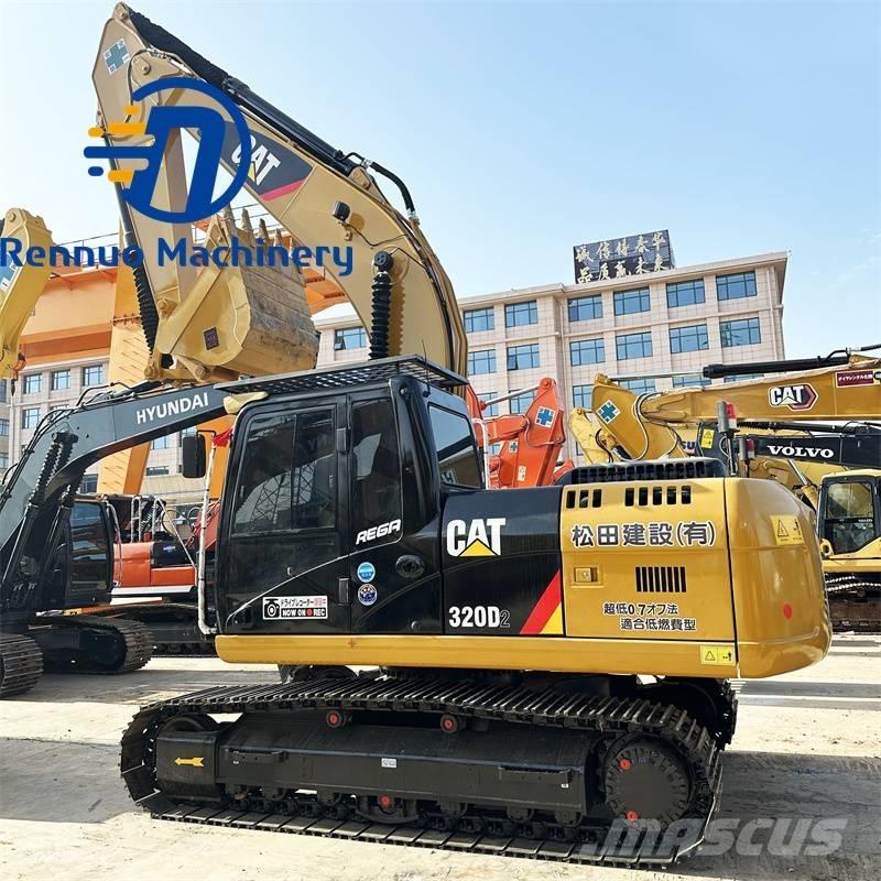 CAT 320 D2 Εκσκαφείς με ερπύστριες