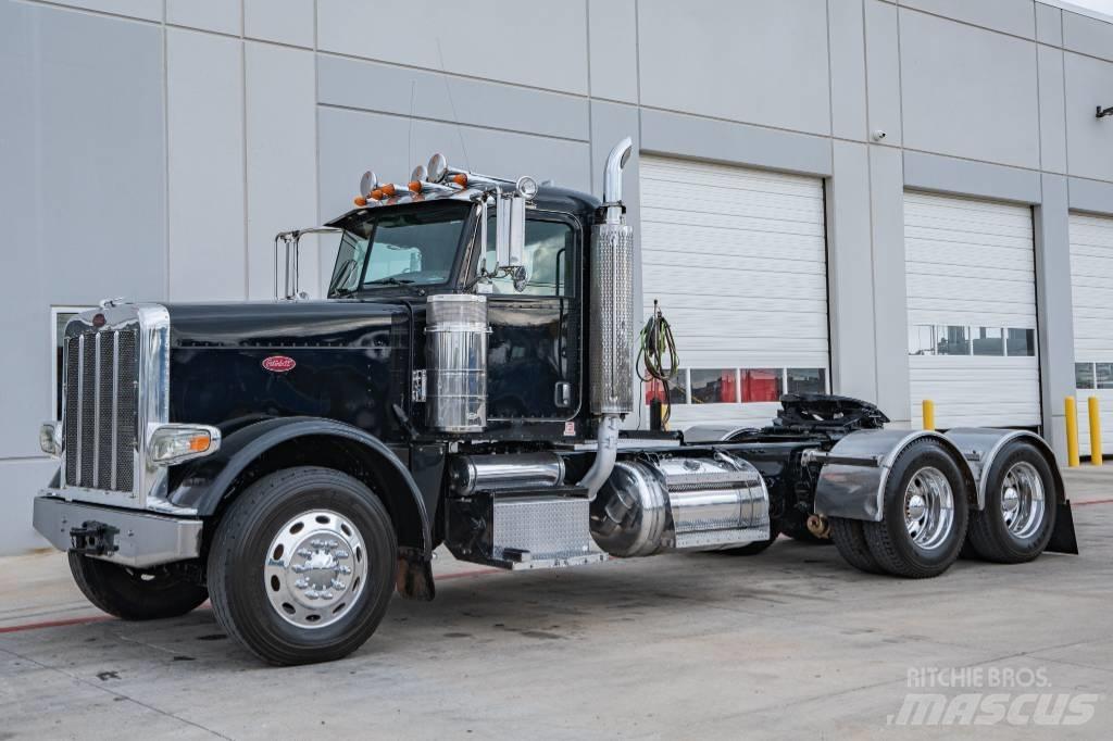 Peterbilt 388 Τράκτορες