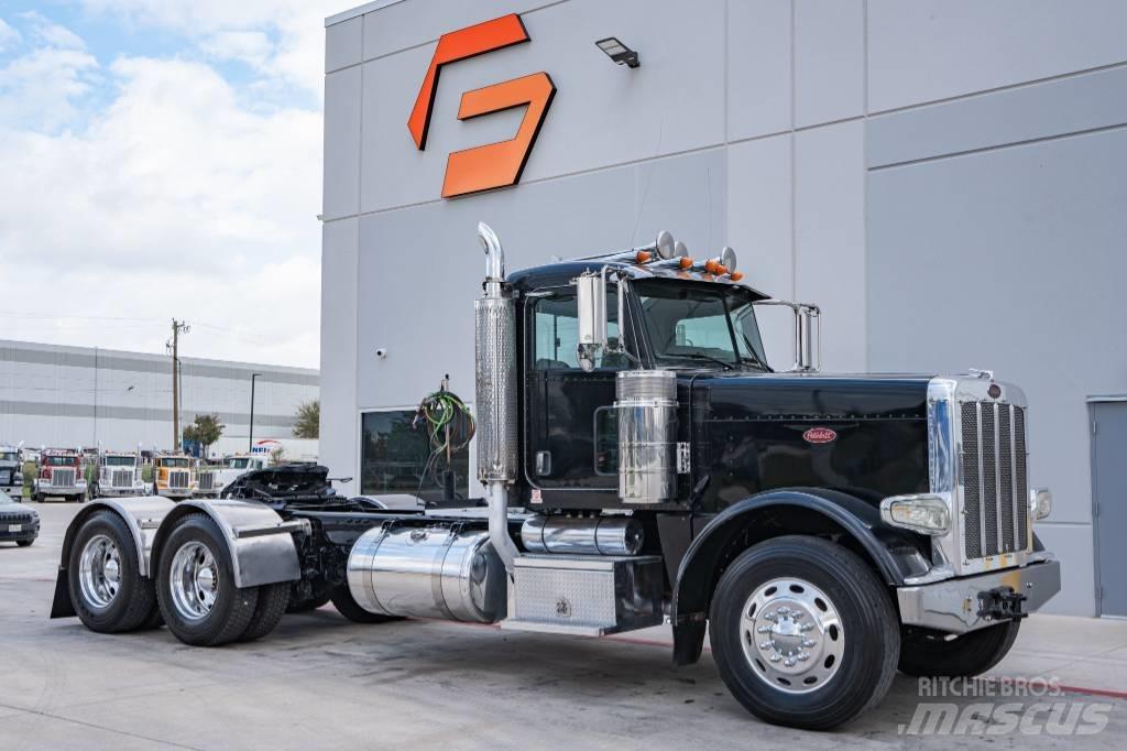 Peterbilt 388 Τράκτορες