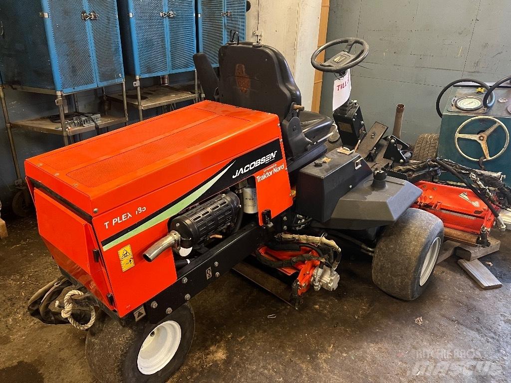 Jacobsen T-PLEX185 Χορτοκοπτικά με καθιστό χειριστή