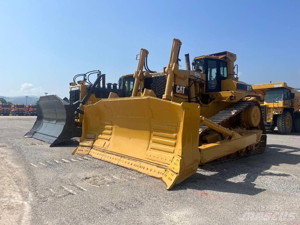 CAT D 10 Μπουλντόζες με ερπύστριες