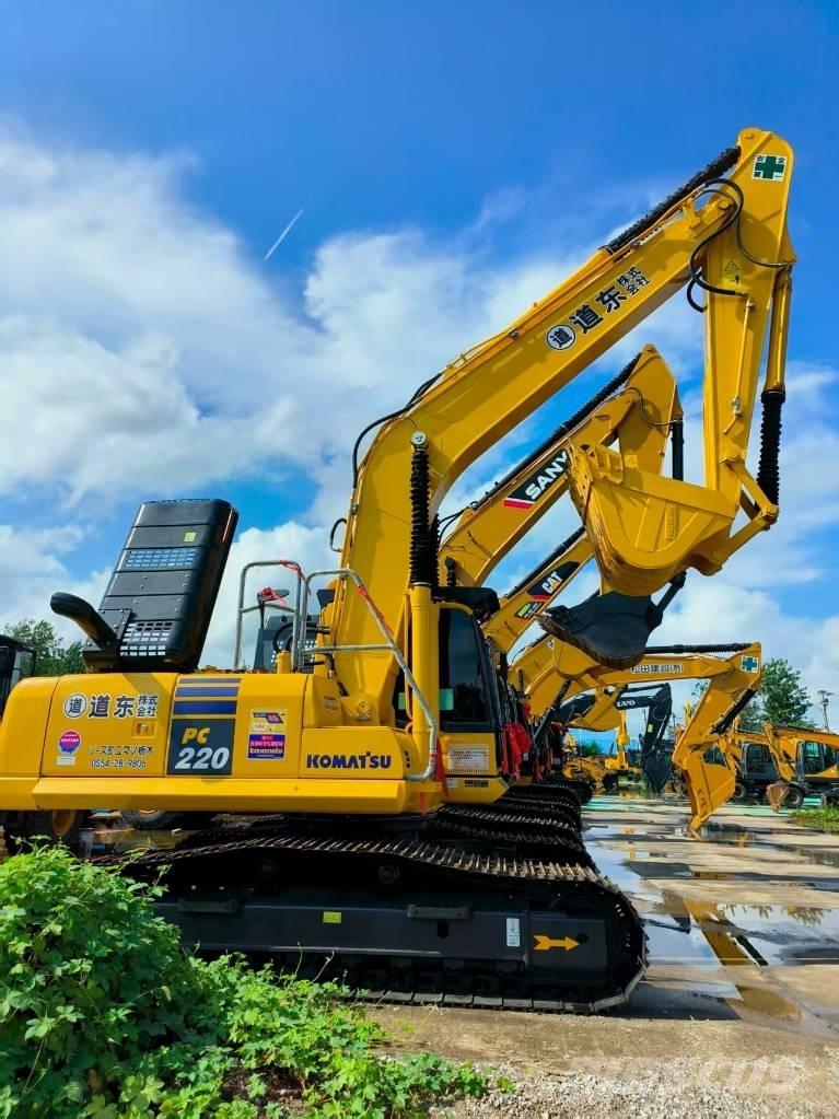 Komatsu PC 220-8 Εκσκαφείς με ερπύστριες