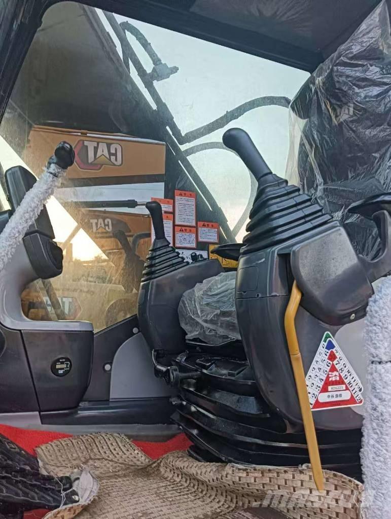 CAT 324 D2L Εκσκαφείς με ερπύστριες