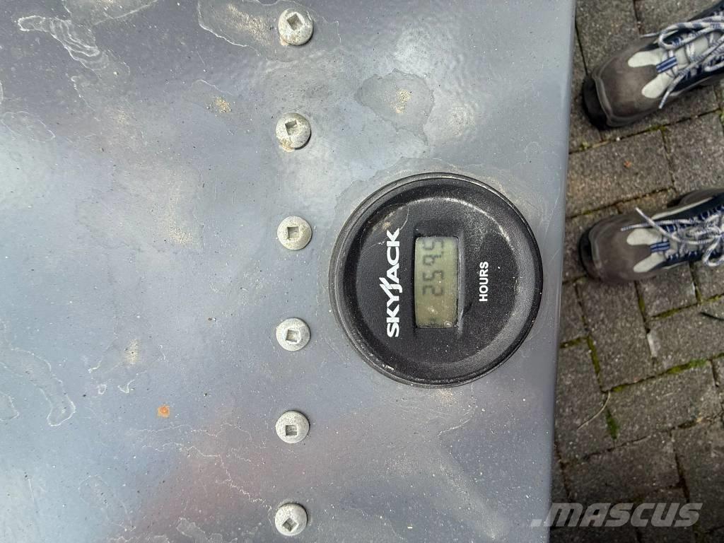SkyJack SJ 3219 Ανυψωτήρες ψαλιδωτής άρθρωσης