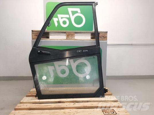 CAT TH417C door Καμπίνες και εσωτερικό