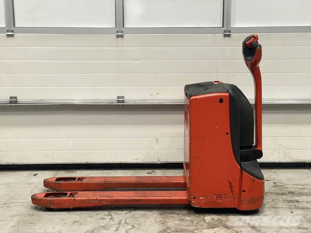 Linde T16 Χειροκίνητο περονοφόρο ανυψωτικό