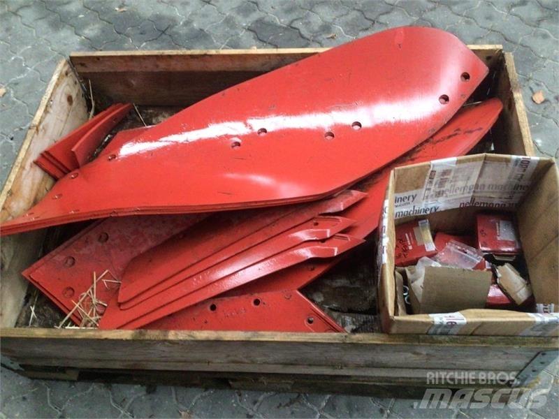  - - - 4 F. XMS950 ST Αναστρεφόμενα άροτρα