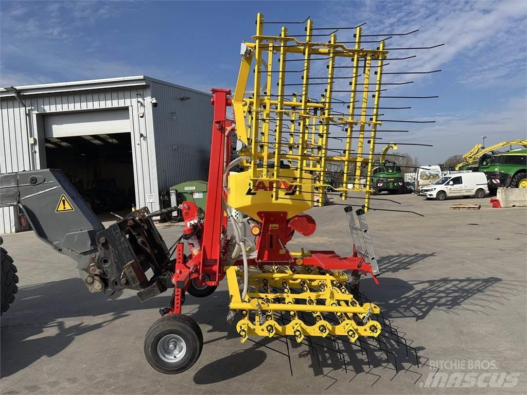 APV AS600 Λοιπός εξοπλισμός συγκομιδής χορτονομής