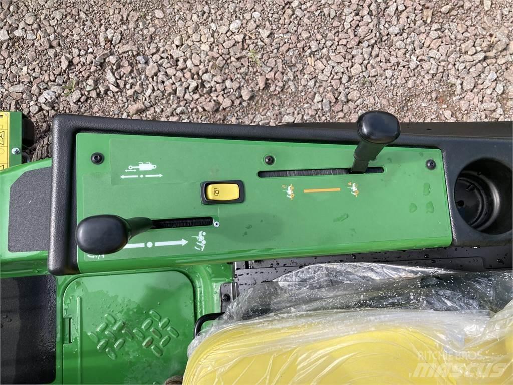John Deere 1550 Χορτοκοπτικά με καθιστό χειριστή