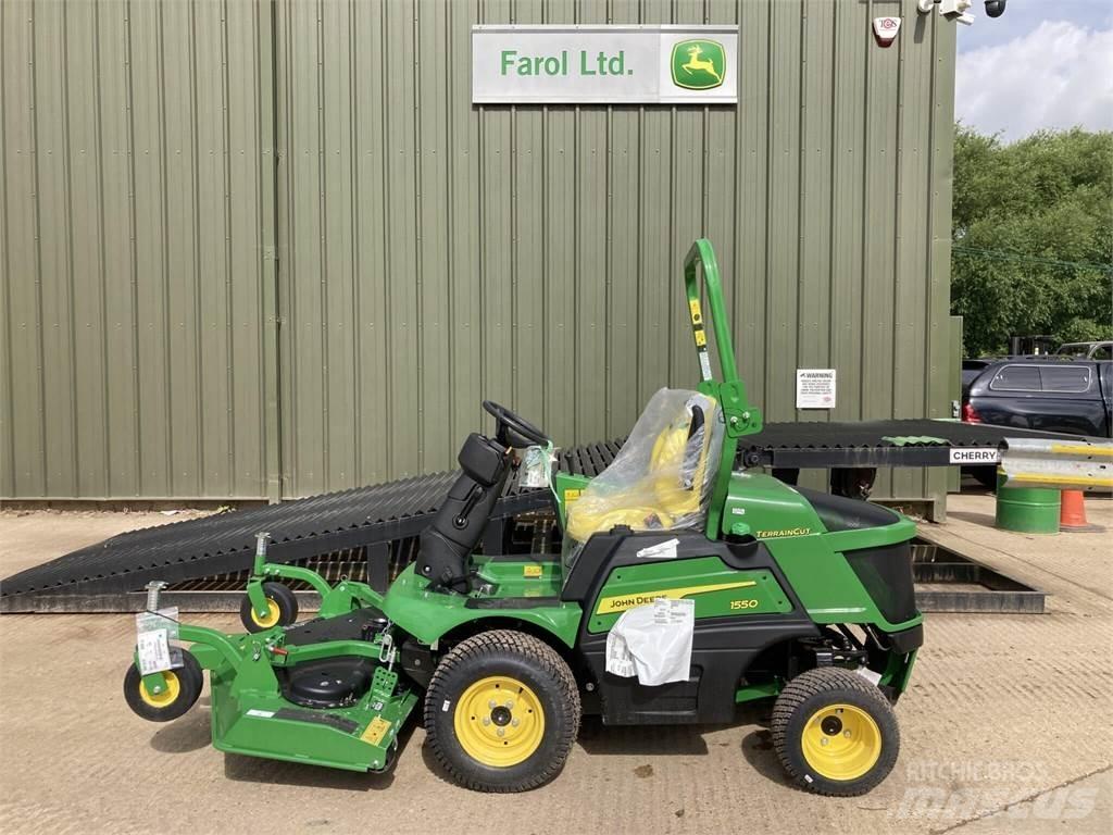 John Deere 1550 Χορτοκοπτικά με καθιστό χειριστή