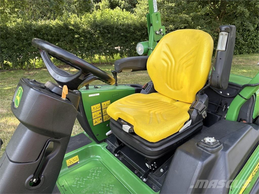 John Deere 1570 Χορτοκοπτικά με καθιστό χειριστή