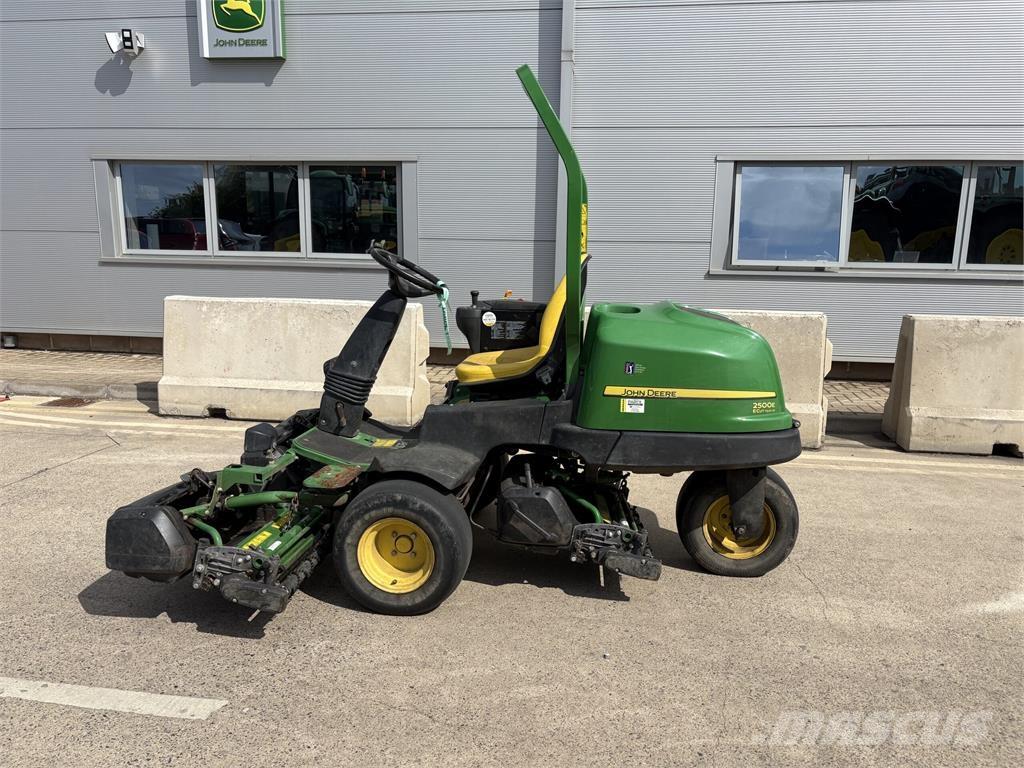 John Deere 2500E Χορτοκοπτικά ώθησης