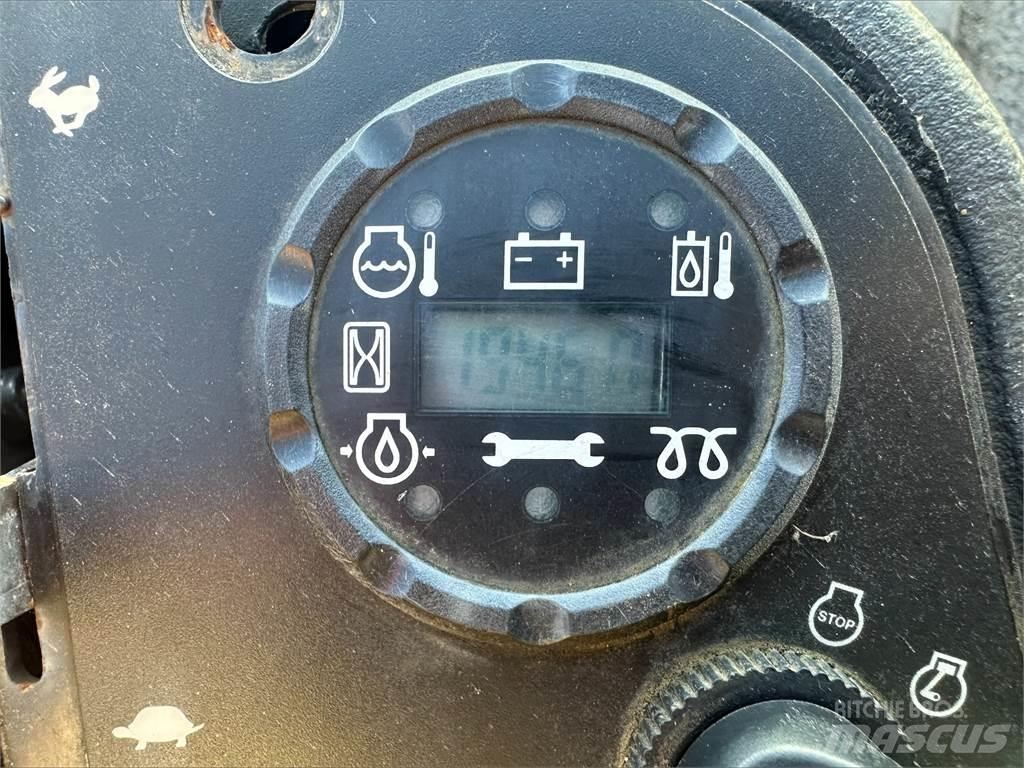 John Deere 2500EH Χορτοκοπτικά ώθησης