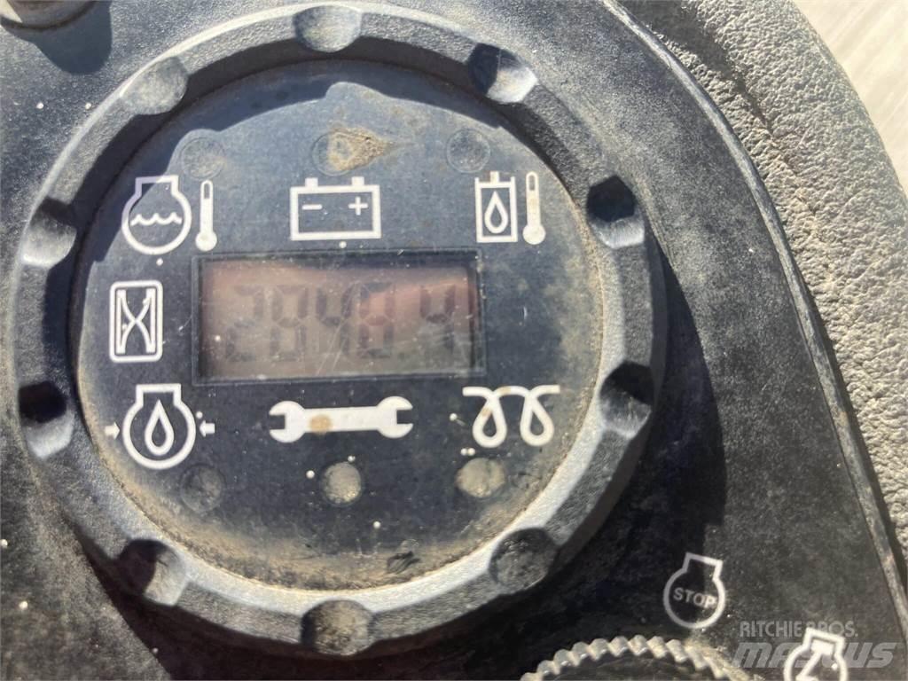 John Deere 2500EH Χορτοκοπτικά ώθησης