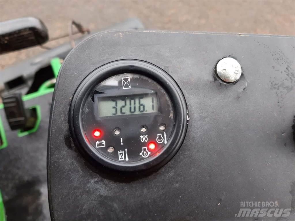John Deere 2500EH Χορτοκοπτικά ώθησης