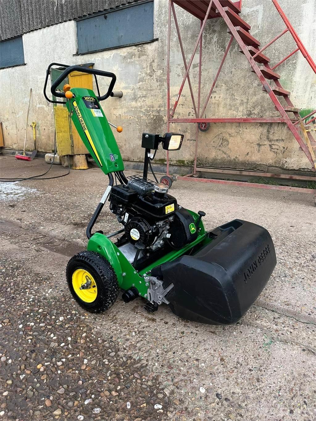 John Deere 260SL Χορτοκοπτικά ώθησης