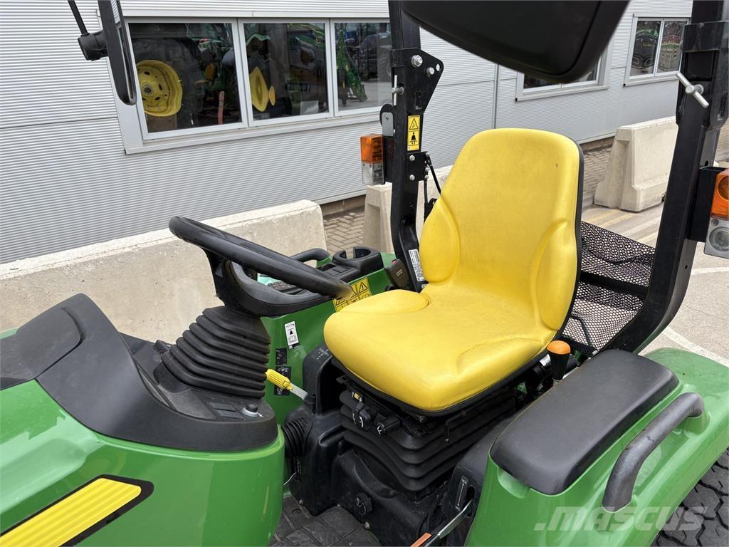 John Deere 3039R Τρακτέρ μικρών διαστάσεων
