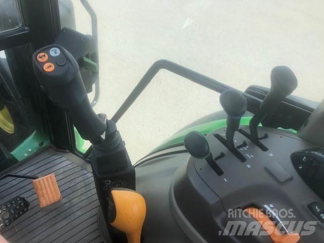 John Deere 5100M Τρακτέρ