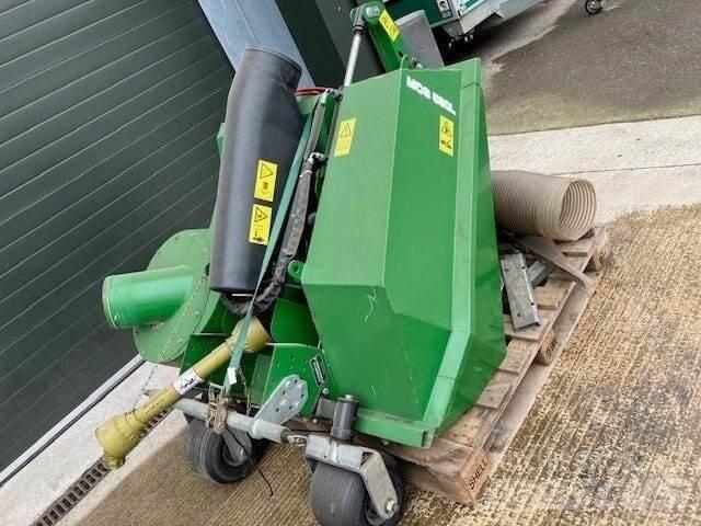 John Deere 580L Άλλα μηχανήματα φροντίδας εδάφους
