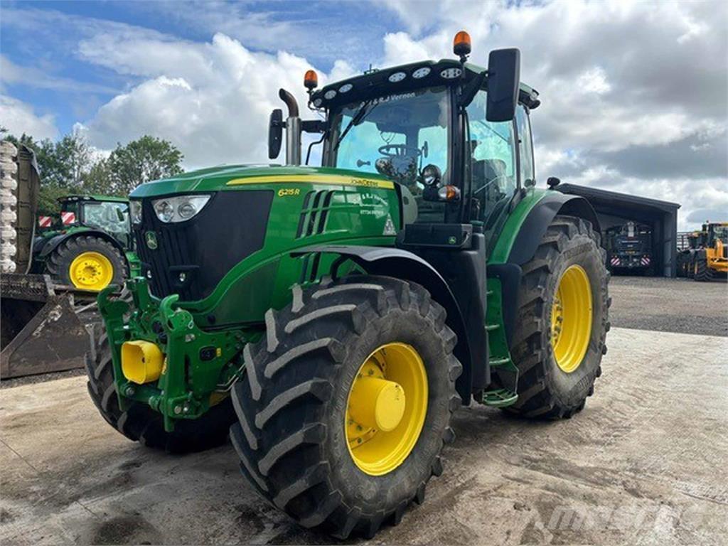 John Deere 6215R Τρακτέρ