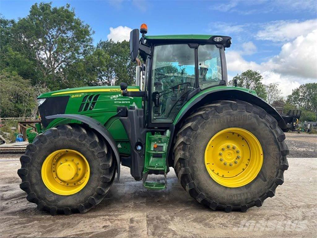 John Deere 6215R Τρακτέρ