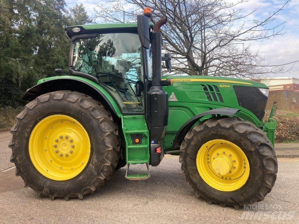 John Deere 6215R Τρακτέρ