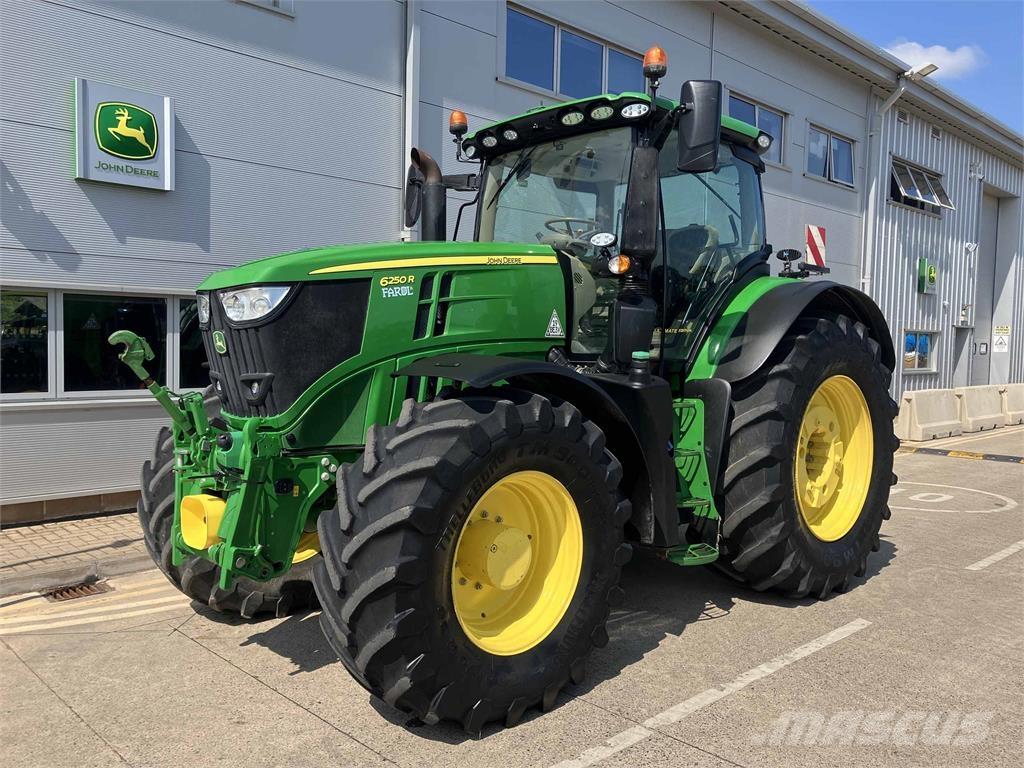 John Deere 6250R Τρακτέρ