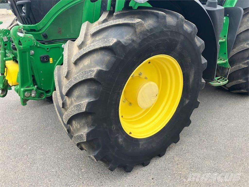 John Deere 6250R Τρακτέρ