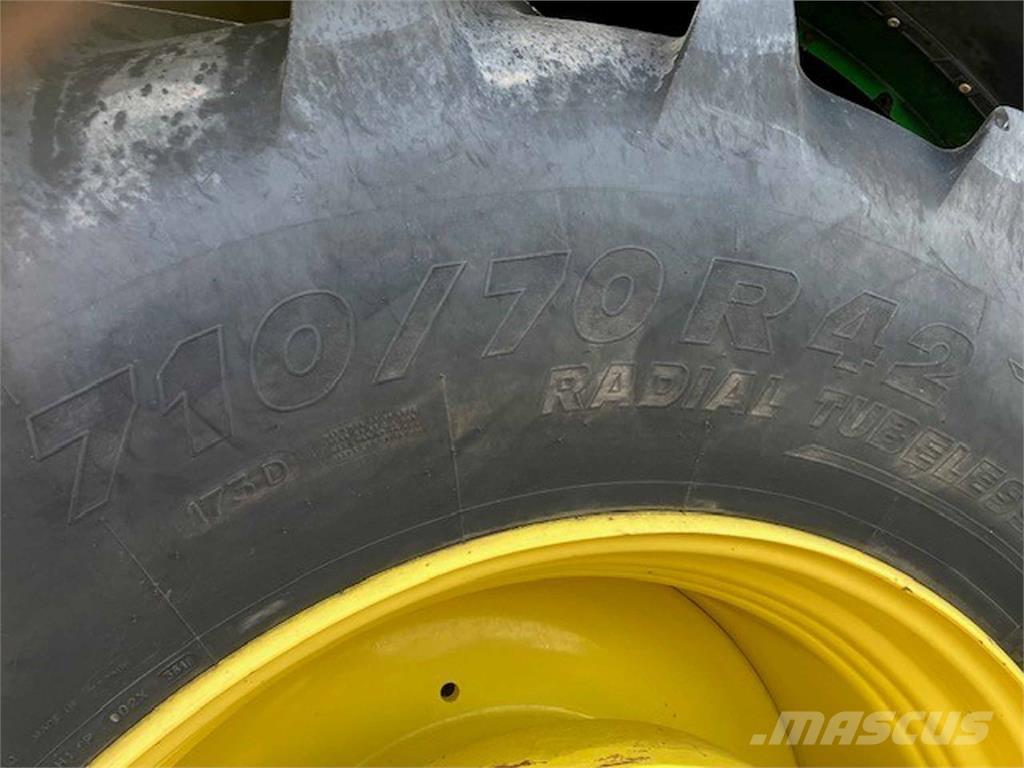 John Deere 6250R Τρακτέρ