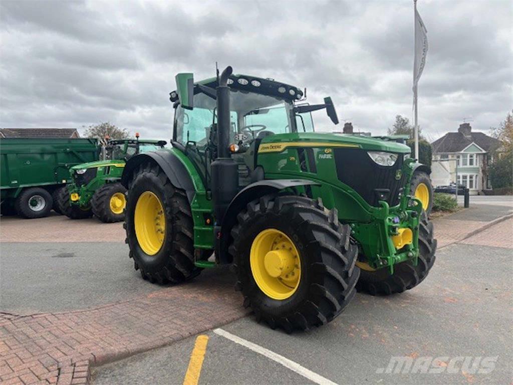 John Deere 6R 215 Τρακτέρ