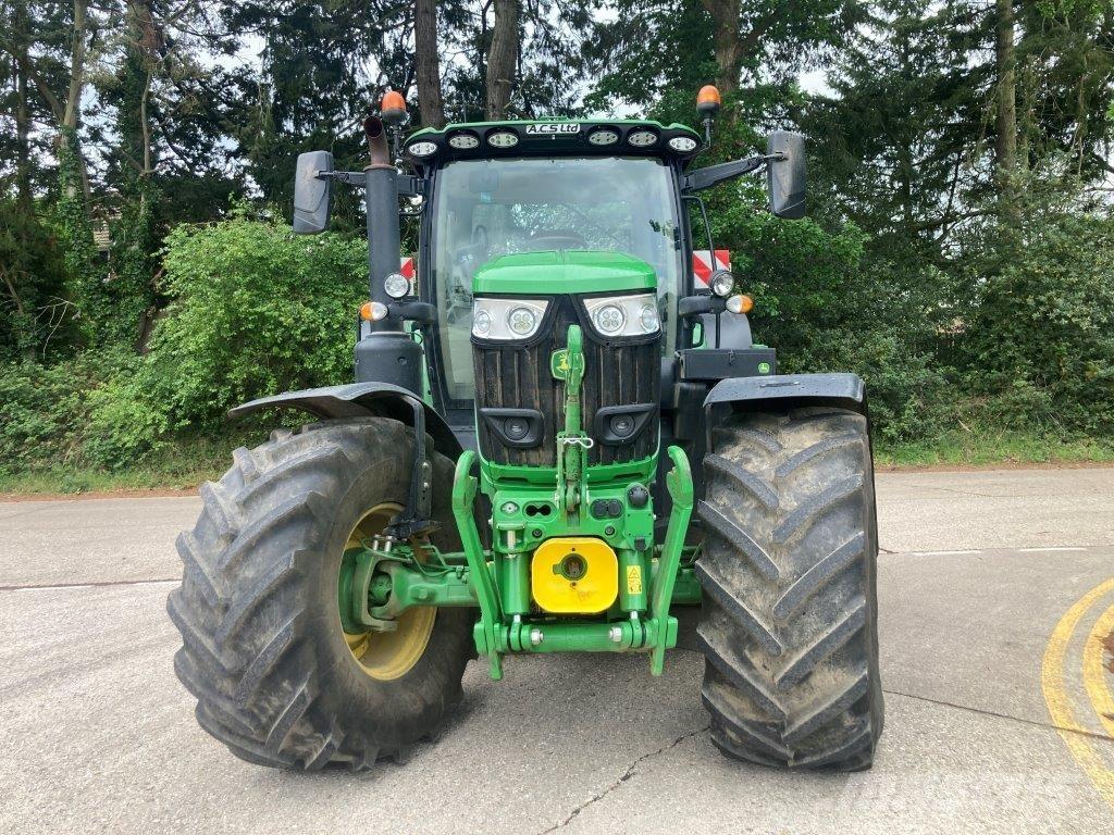 John Deere 6R 215 Τρακτέρ