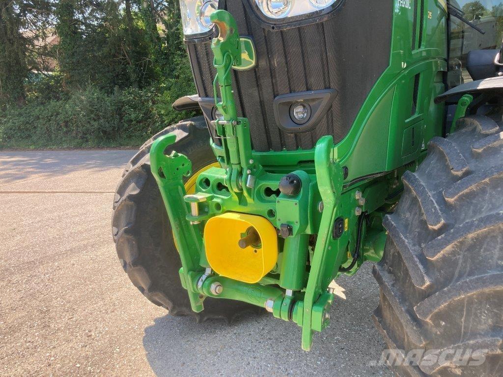 John Deere 6R 215 Τρακτέρ
