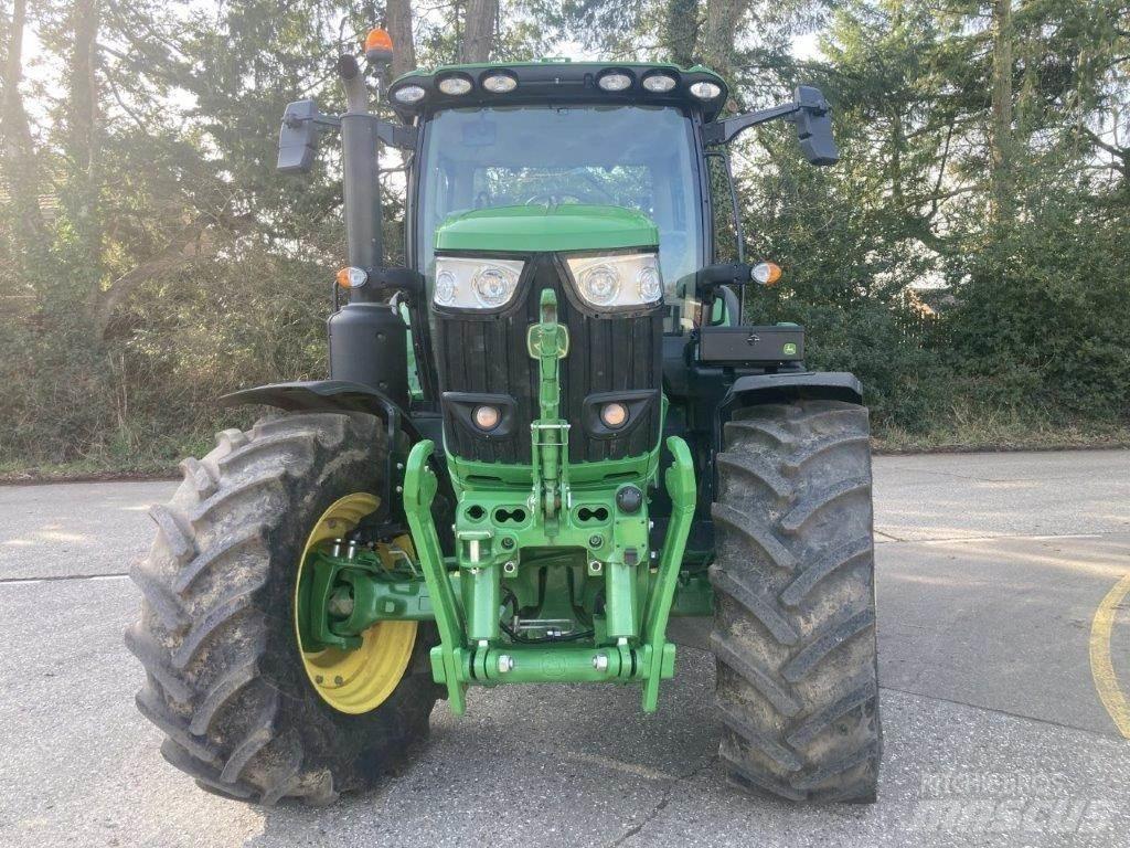 John Deere 6R 215 Τρακτέρ