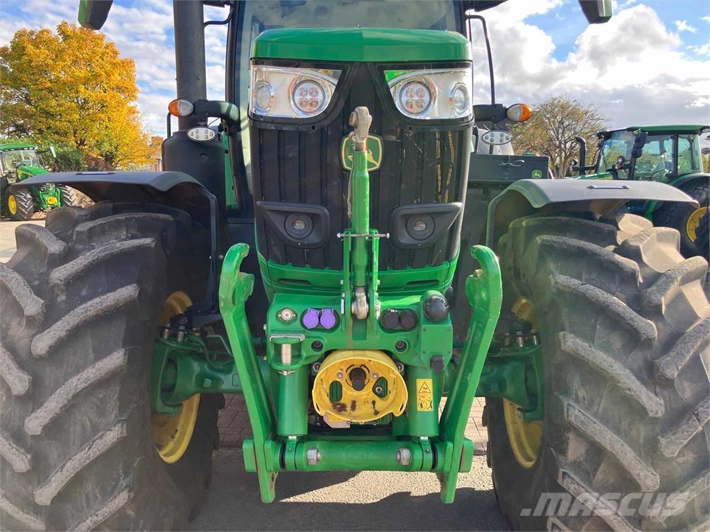 John Deere 6R 215 Τρακτέρ