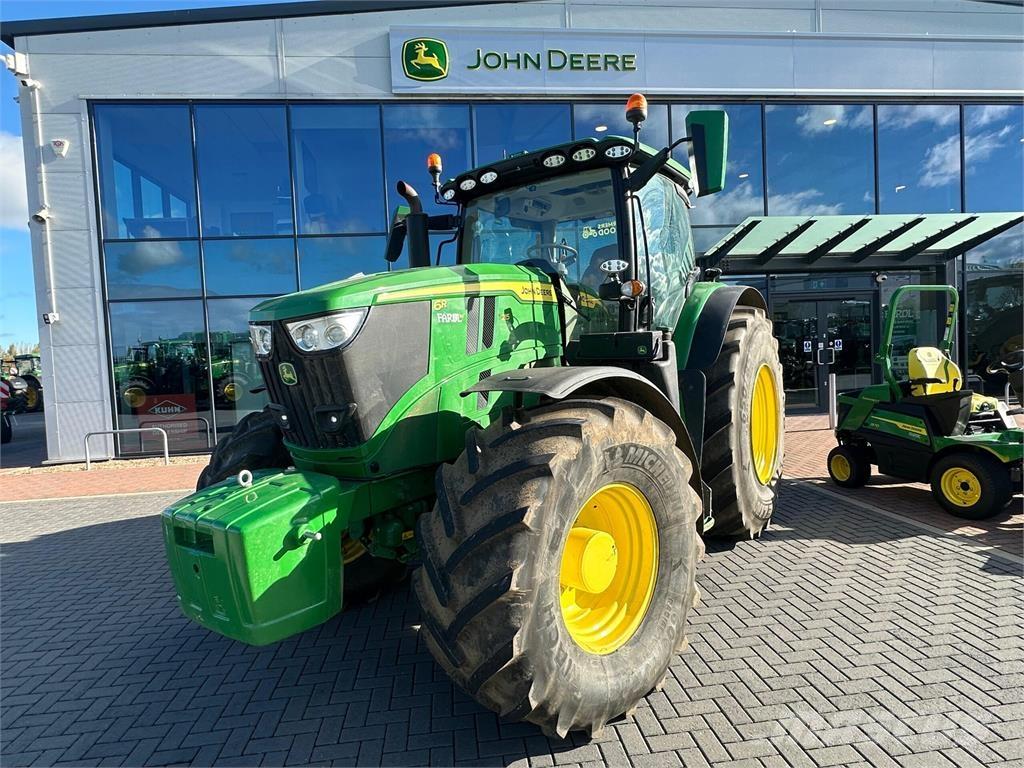 John Deere 6R 215 Τρακτέρ