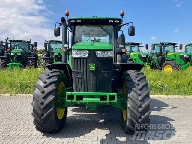 John Deere 7230R Τρακτέρ