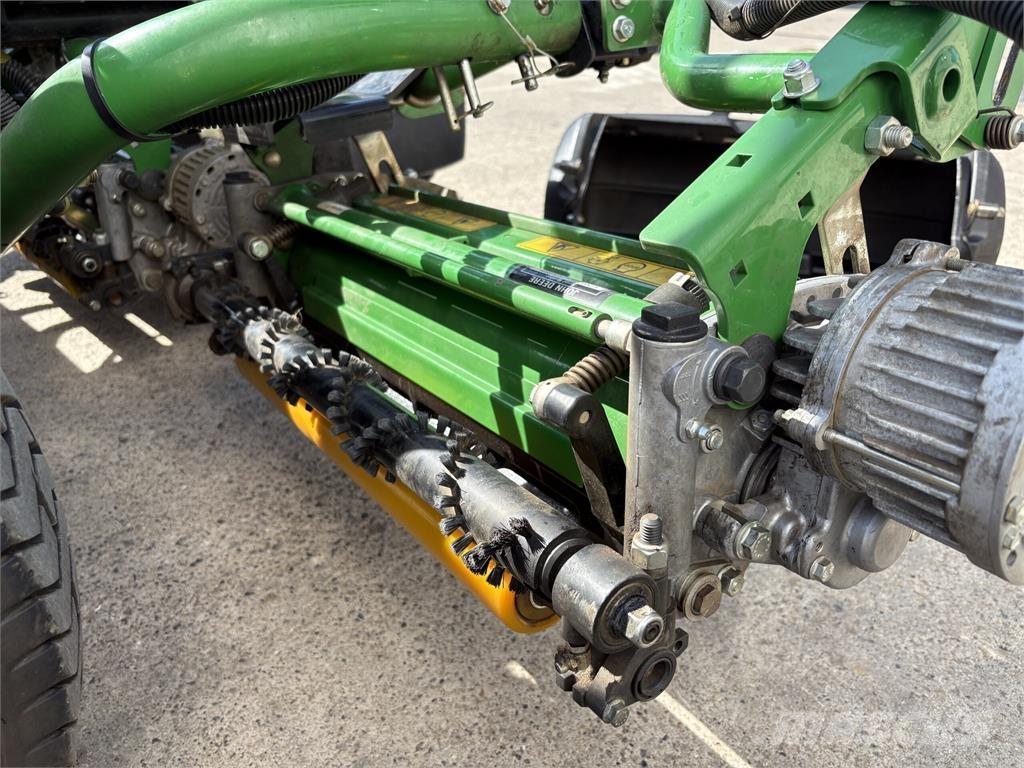 John Deere 7500AE Χορτοκοπτικά ώθησης
