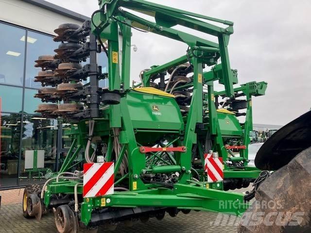 John Deere 750A Σπορείς