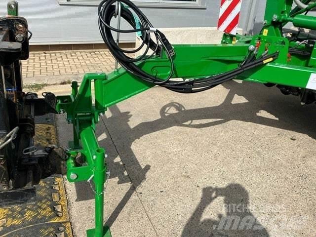 John Deere 750A Σπορείς