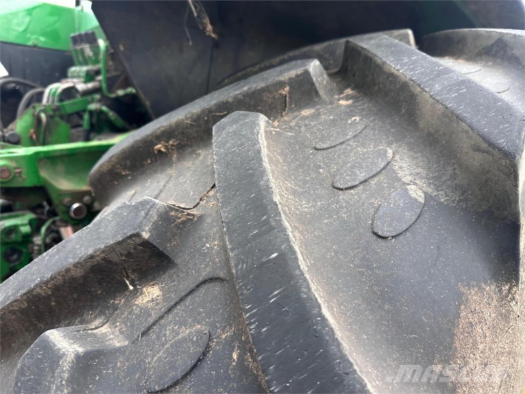 John Deere 7700 Τρακτέρ