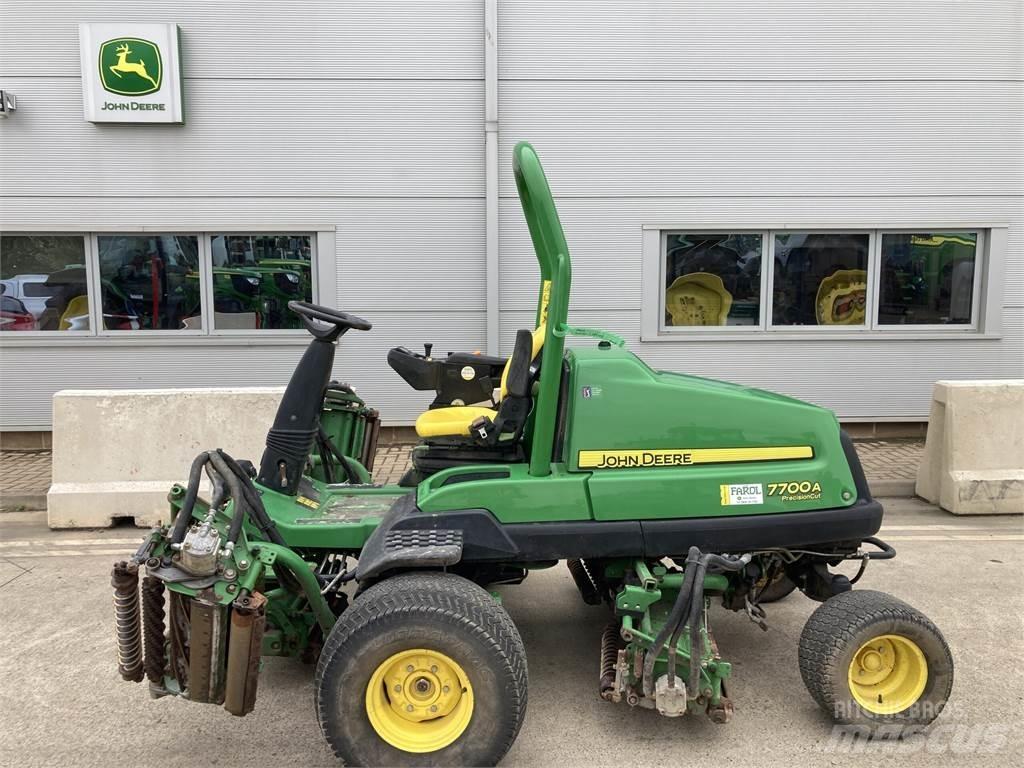 John Deere 7700A Χορτοκοπτικά ώθησης