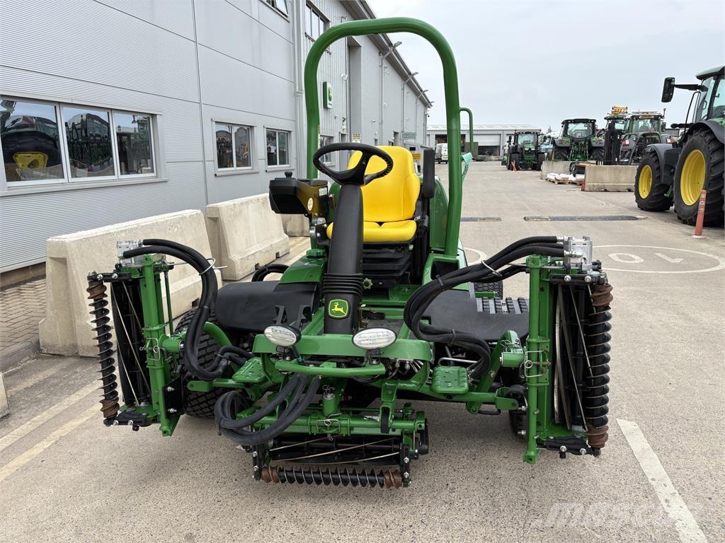 John Deere 7700A Χορτοκοπτικά ώθησης