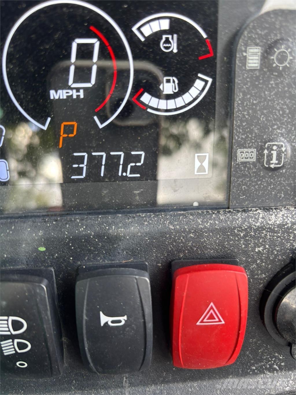 John Deere HPX815E Χρηστικές μηχανές